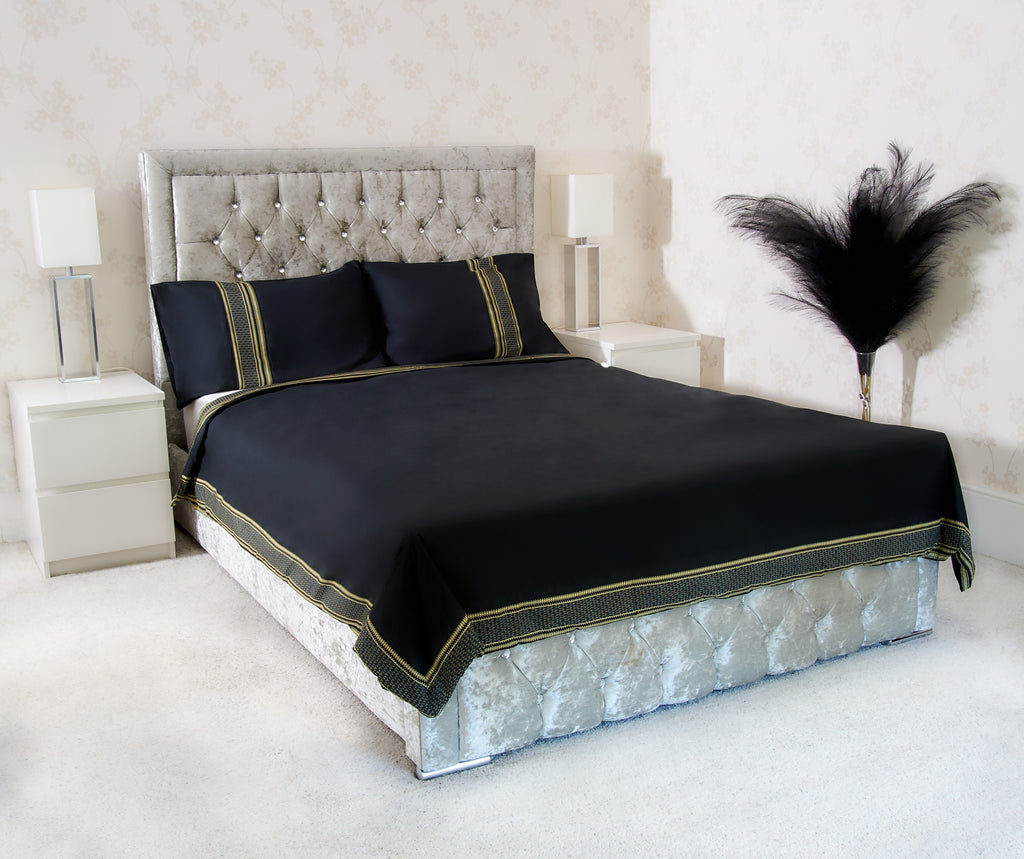 HAAQ Black & Gold Duvet Cover Set